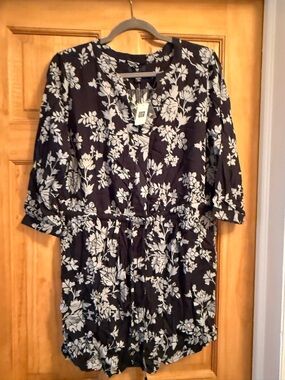 GAP Black and Grey Floral Long-Sleeve Mini Dress